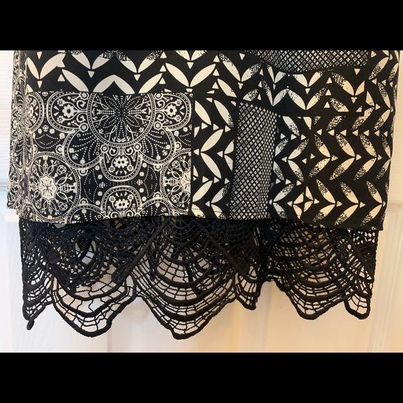 Dex Black Scarf Print Dress - Picture 4 of 6